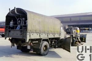 Berna 2 VM Schneeräumwagen